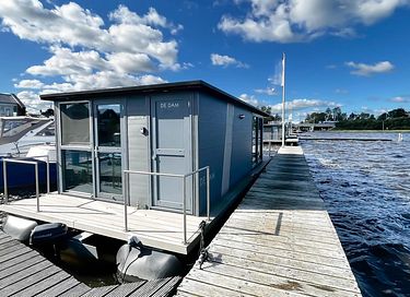 Schlafen auf dem Wasser in Nordholland - 16