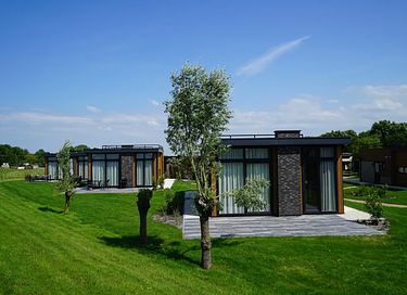 Chalet op mooi vakantiepark in Zuid-Holland - 12