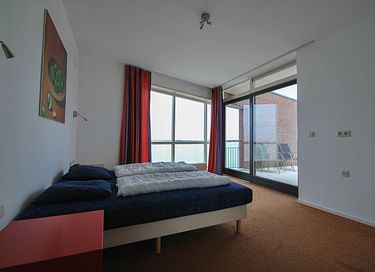 Penthouse with double balcony and sauna - 15