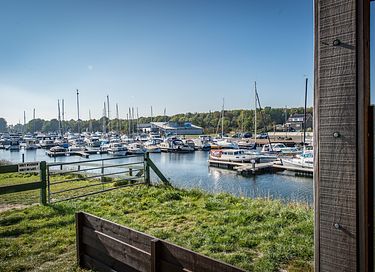 4-person waterfront apartment - 13