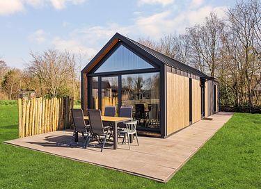Modern family home with sleeping loft