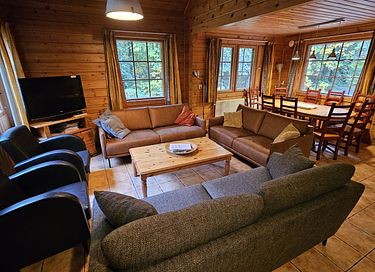Grande maison en bois dans la forêt avec sauna privé - 4