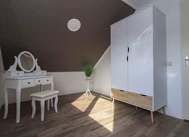 Pet-friendly house by the water - 12