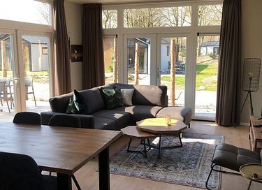 Modern tiny house voor 6 personen - 3