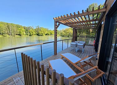 Floating Tiny House in the Champagne region - 3
