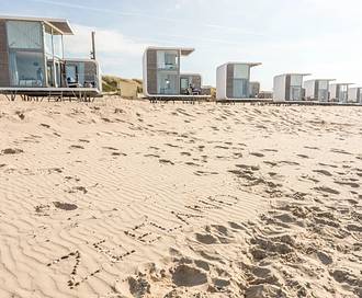 5 casette sulla spiaggia davvero speciali in Zelanda