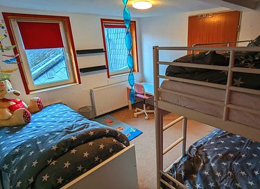 Group house with an entertainment room and a sauna - 28