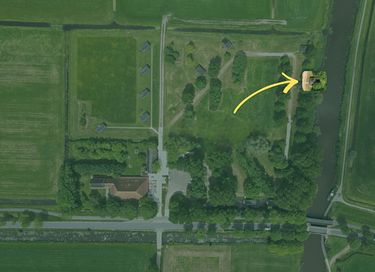 Tiny house aan het water in Friesland - 2