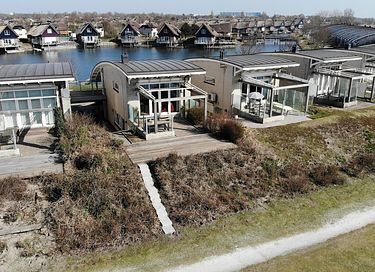 Dike villa with two terraces and sauna - 33