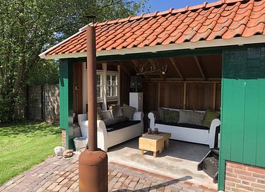 Maison de vacances de bien-être avec sauna et bain à remous - 25