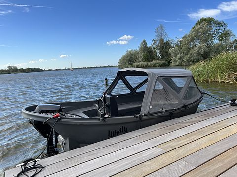 Zelfvoorzienend huisje met sloep - 2