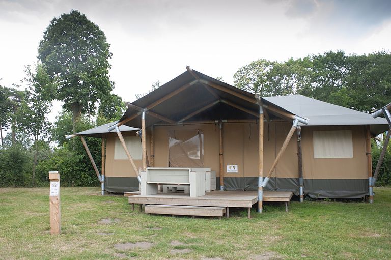 8-person safari tent on a nice campsite - 1