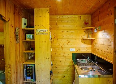 Nature Cabin with Private Hot Tub - 5
