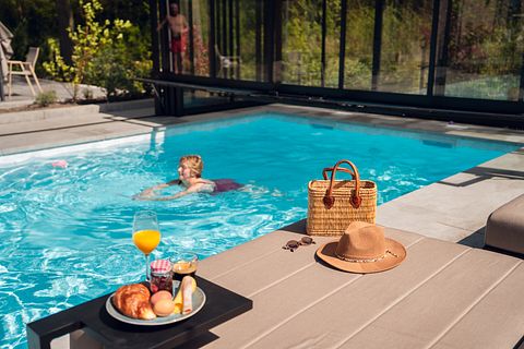 Luxuriöse Gruppenunterkunft mit privatem Innenpool - 4