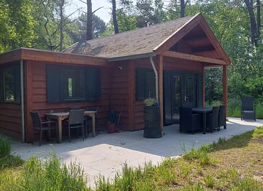 Chalet en pleine nature avec cheminée