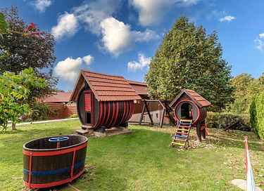 Groepsverblijf met privé zwembad en sauna - 6