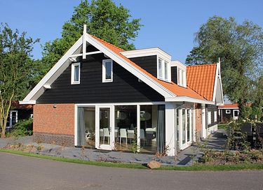 Ruim familiehuis in een prachtige omgeving - 2