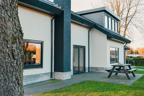 Nice group villa with two hotel lodges - 4