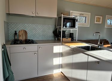 Cozy Tiny House in wooded area - 16