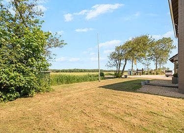 Hübsches Familienhaus mit Alkovenbett und Bällebad - 59