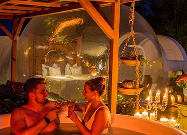 Romantische bubble tent met privé wellness - 24