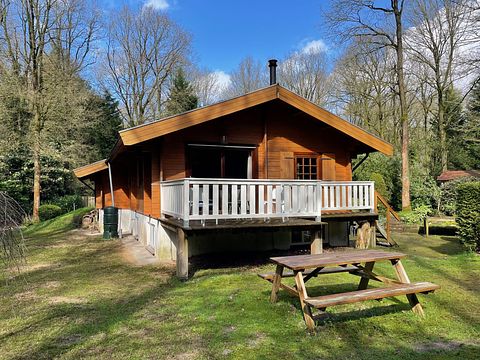 Finse bungalow met sauna & hottub in het bos - 2