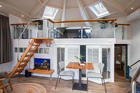 Luxury garden suite in island boutique hotel - 5