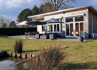 Natuurhuisje met leuke visvijver  - 40