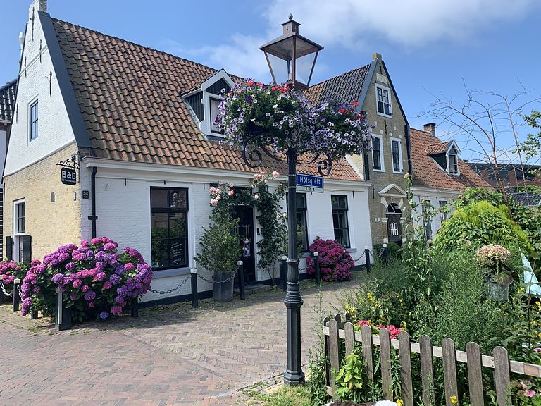 Historisch vakantiehuis watersportdorp Grou - 1