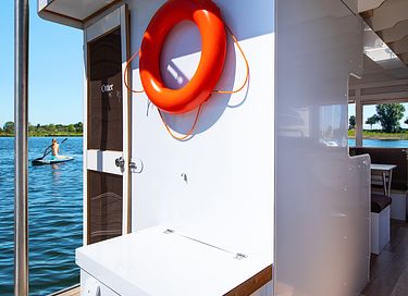 Urlaub auf Ihrem eigenen Hausboot genießen - 18