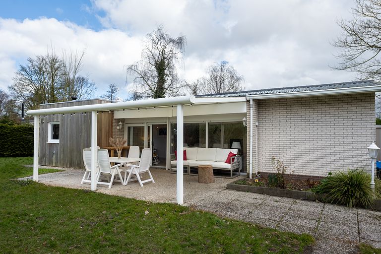 Modern vacation home in Zeeland (5p) - 1