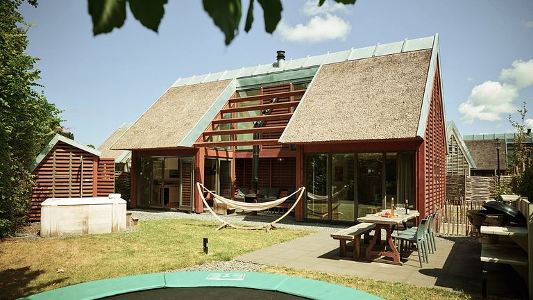 Luxury holiday home & wellness close to sea - 1