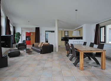 Penthouse with double balcony and sauna - 5