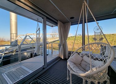 Luxe boot 6 personen voor een watervakantie - 4