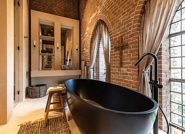 Spend the night in a romantic church tower - 14