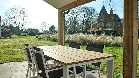 Holiday home on child-friendly park by the sea - 3