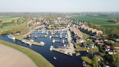 Luxuriöses Ferienhaus für 8 Personen am Wasser - 4