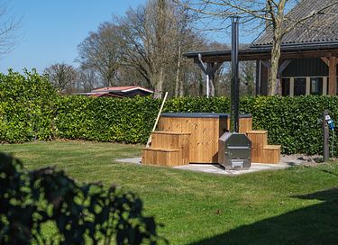 Luxury group accommodation with sauna and hot tub - 2