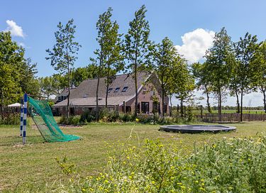Groot en luxe vakantiehuis in Zeeland - 2