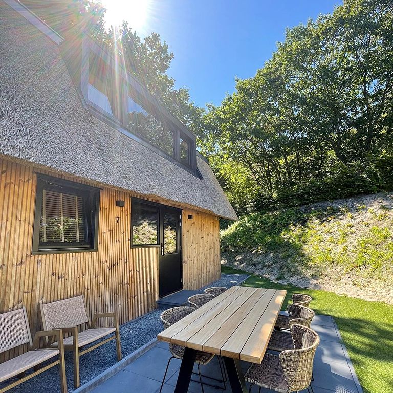 Luxuriöse Ferienvillen in Strandnähe - 1