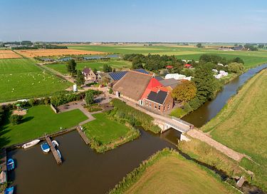 Familiehuis met whirlpool en speelvoorziening - 35