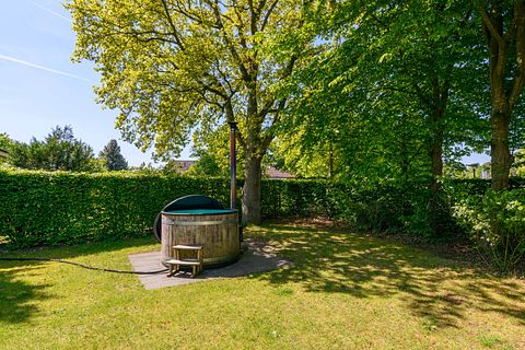 Holiday home with wellness for 8 people - 2