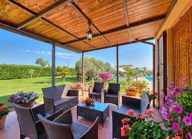 Vacation villa with pool in the countryside - 18