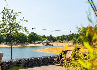 Ruime glamping lodge met eigen sanitair - 21