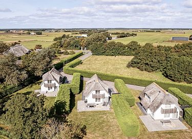 Comfortable holiday home with large garden - 3