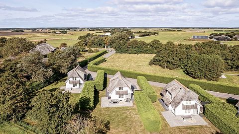 Comfortable holiday home with large garden - 3