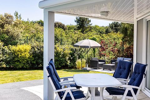 Vacation villa with private pool in France - 3