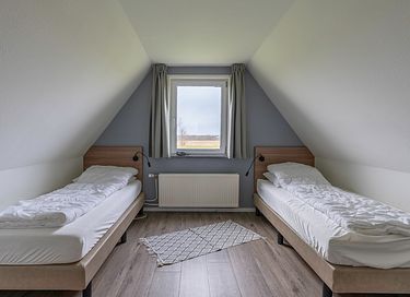 Freistehender Bungalow mit eingezäuntem Garten - 9