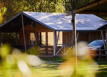 Geräumiges Glampingzelt für 6 Personen - 16