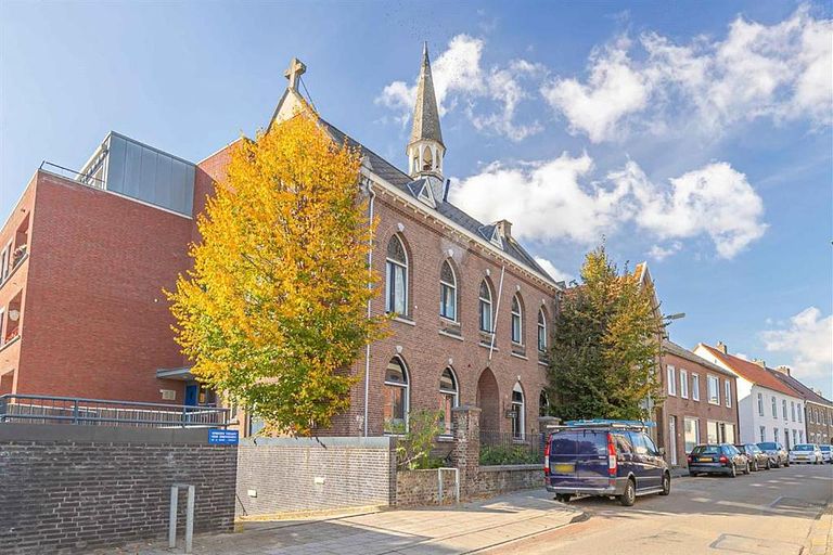 Appartementen in een Kerk dichtbij Maastricht - 1